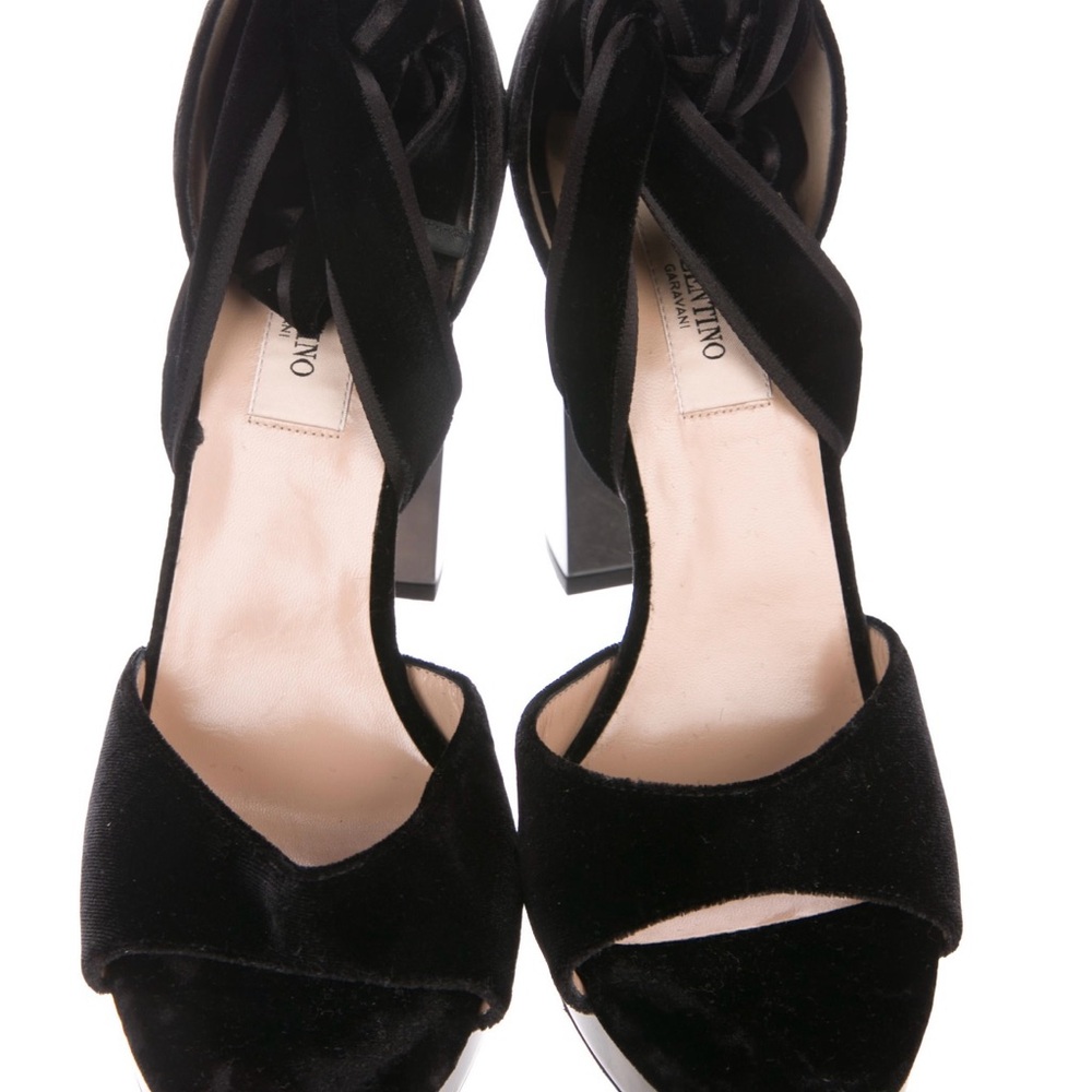 VALENTINO GARAVANI Genuine IT 38